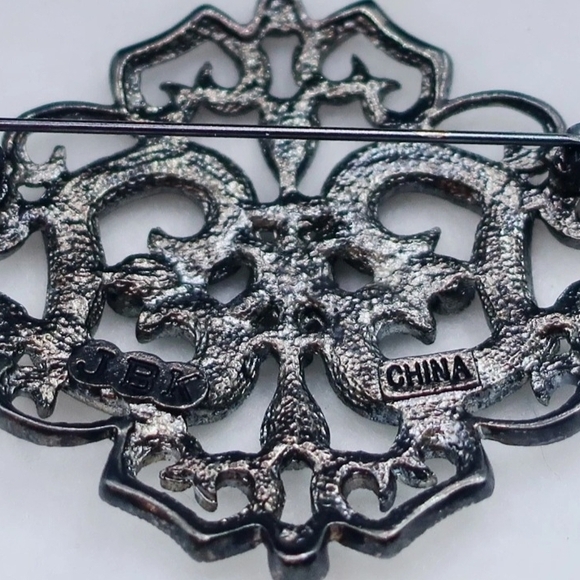 Jacqueline Kennedy Collection Camrose & Kross Berry Crystal  Camrose & Kross Silver Brooch with Crystal Accents